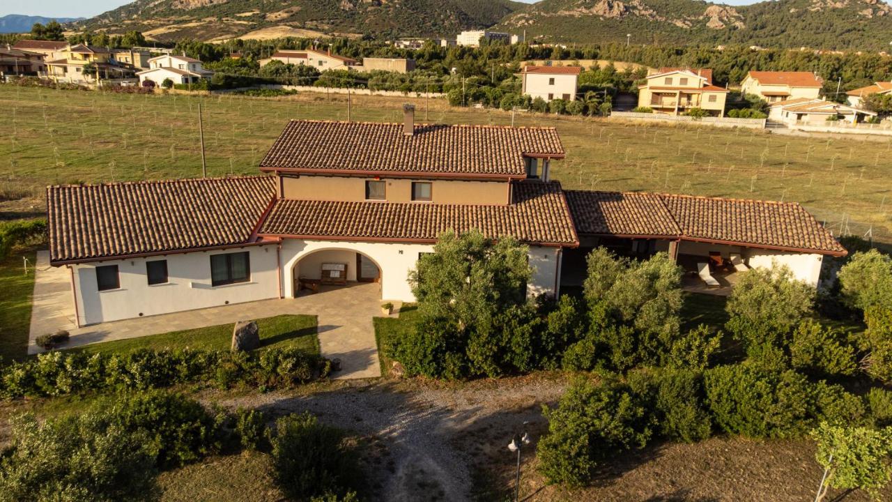 Agriturismo Sa Scalitta Carbonia Exterior foto