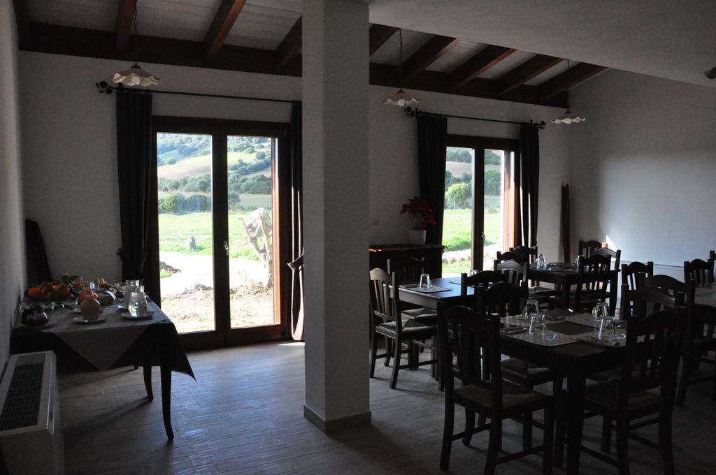 Agriturismo Sa Scalitta Carbonia Exterior foto